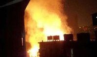 网友爆料窗台起火视频,窗台惊现火光，紧急时刻如何应对？
