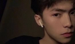 网红帅哥吃瓜图片高清大图,高清大图揭秘瓜界风云