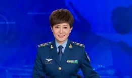 穿军服爆料新闻主持人,揭秘穿军服爆料的幕后故事